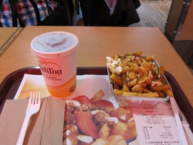 Chez Ashton poutine