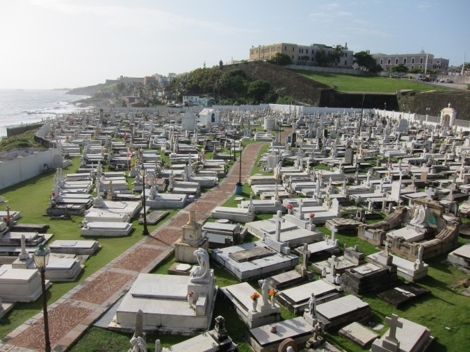 Santa María Magdalena de Pazzis Cemetery