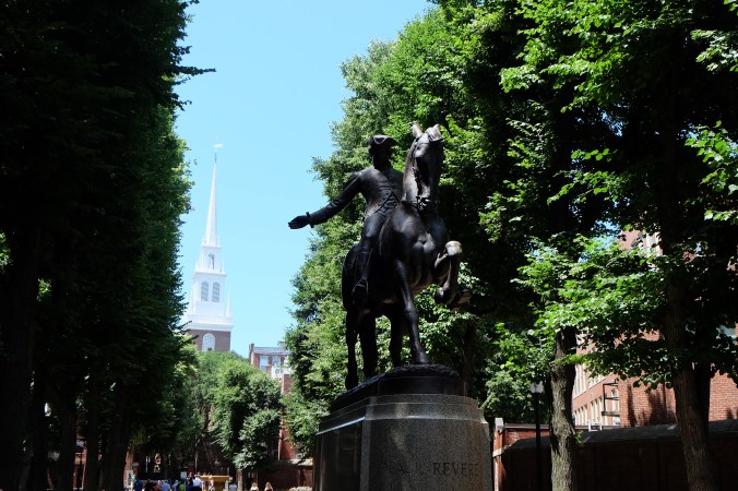 Paul Revere statue