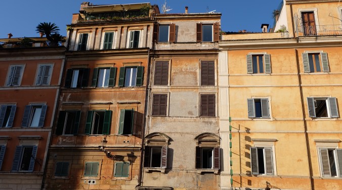 Buildings in Trastevere