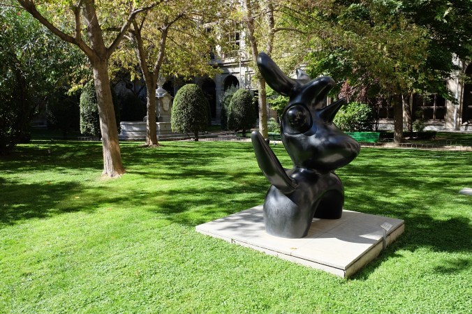 Pájaro Lunar by Joan Miró