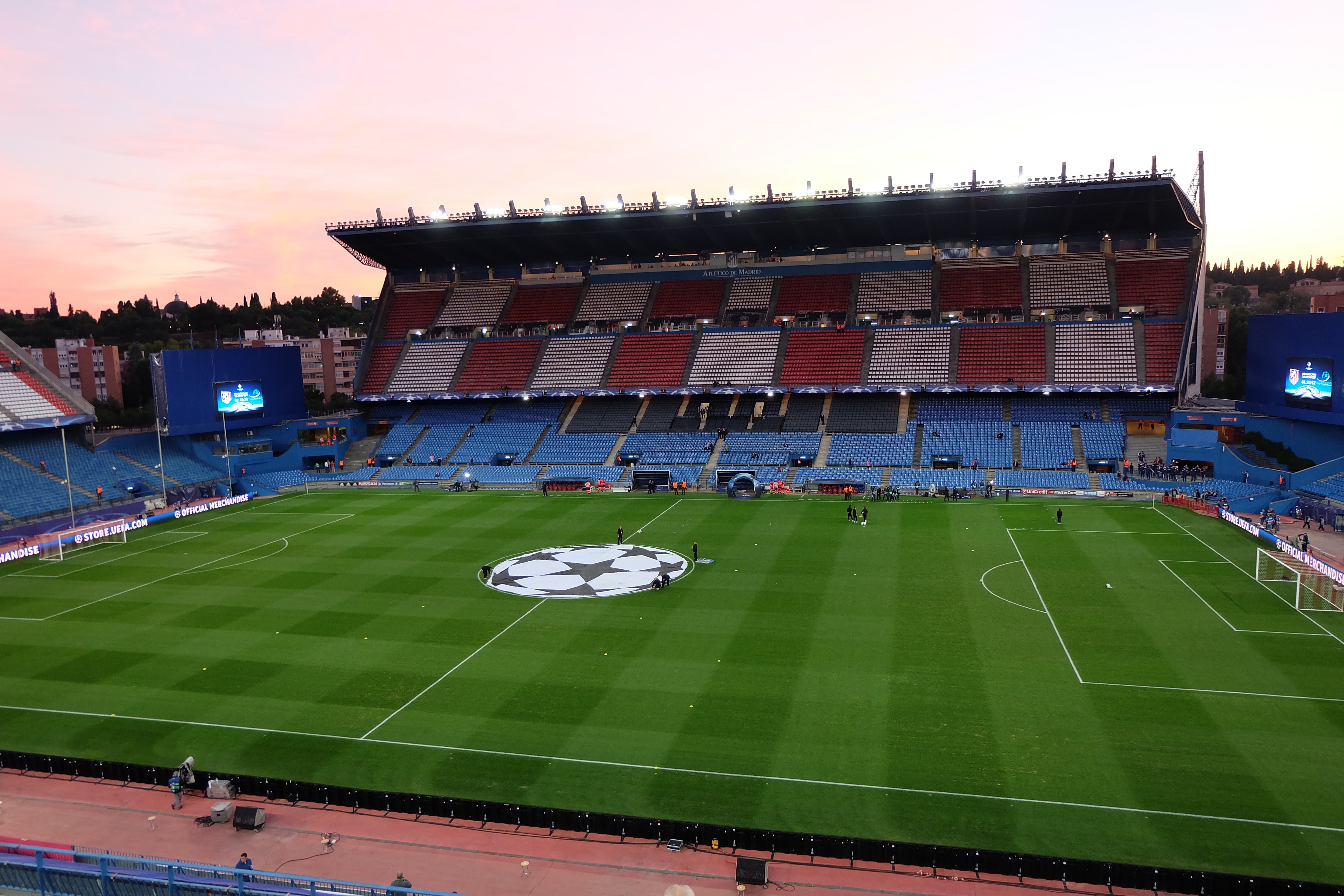 Entering Estadio Vicente Calderón