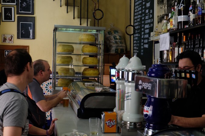 Tortilla de patata at Bar Santos