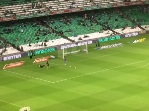 Real Betis goalkeeper warming up