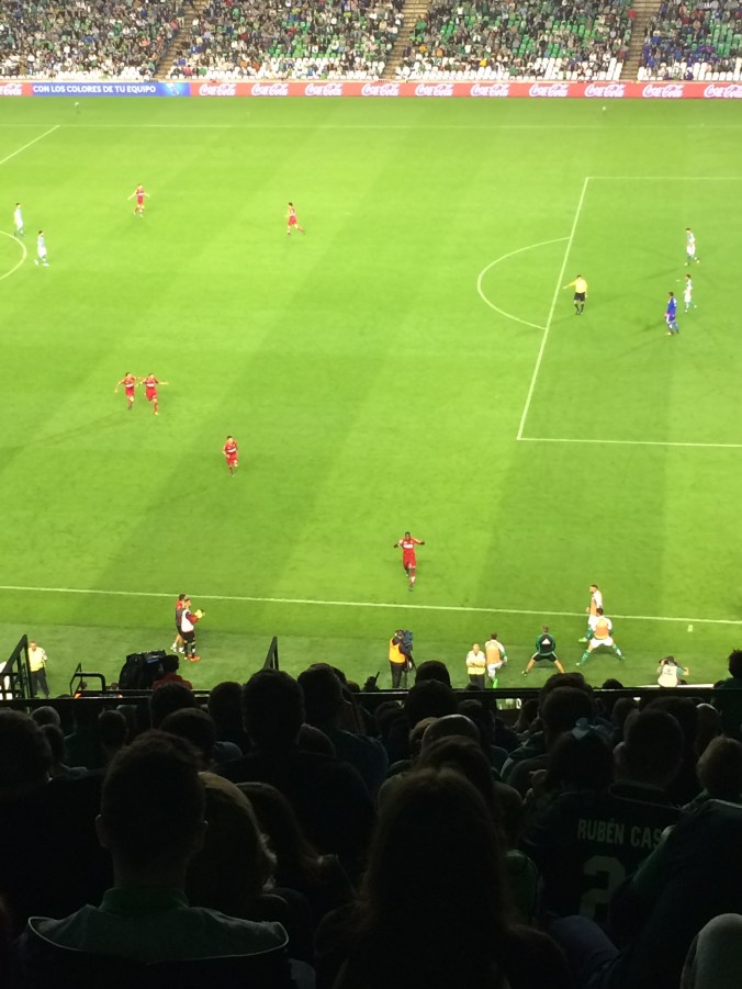 Espanyol celebrating their 3rd goal
