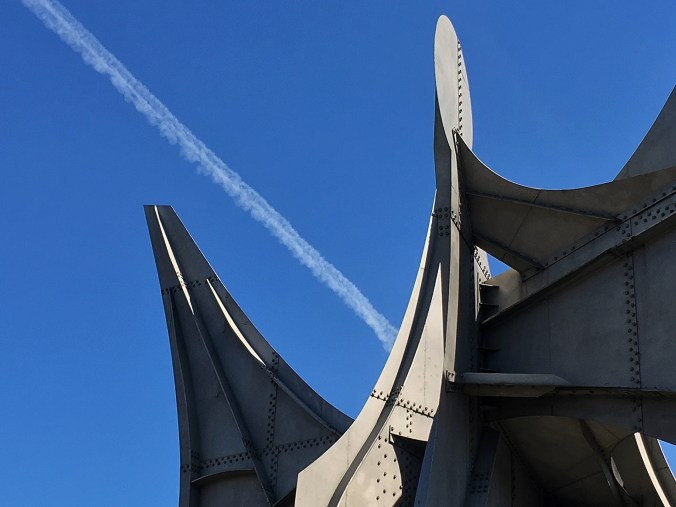 L'Homme by Alexander Calder