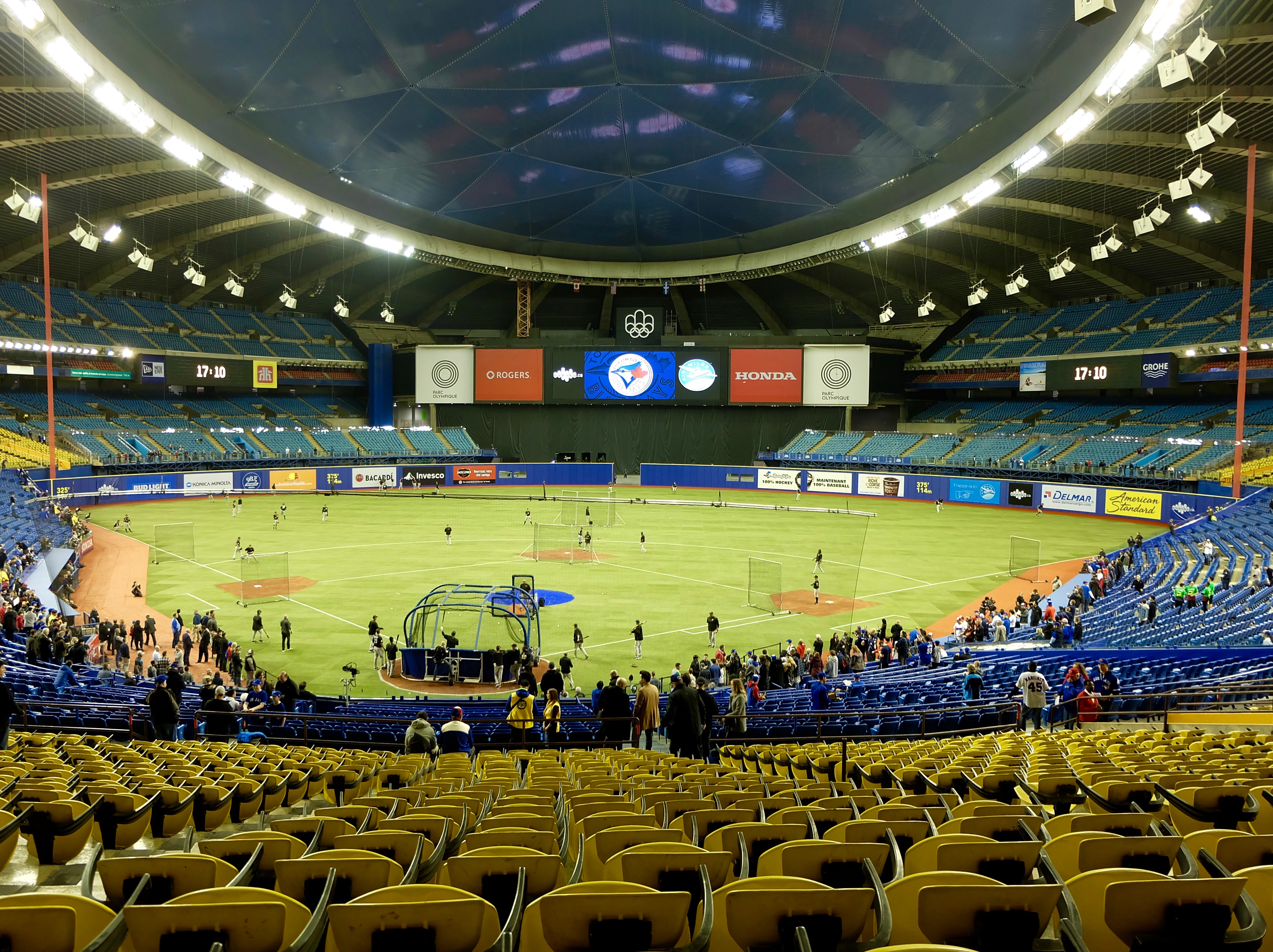 Olympic Stadium, Montreal