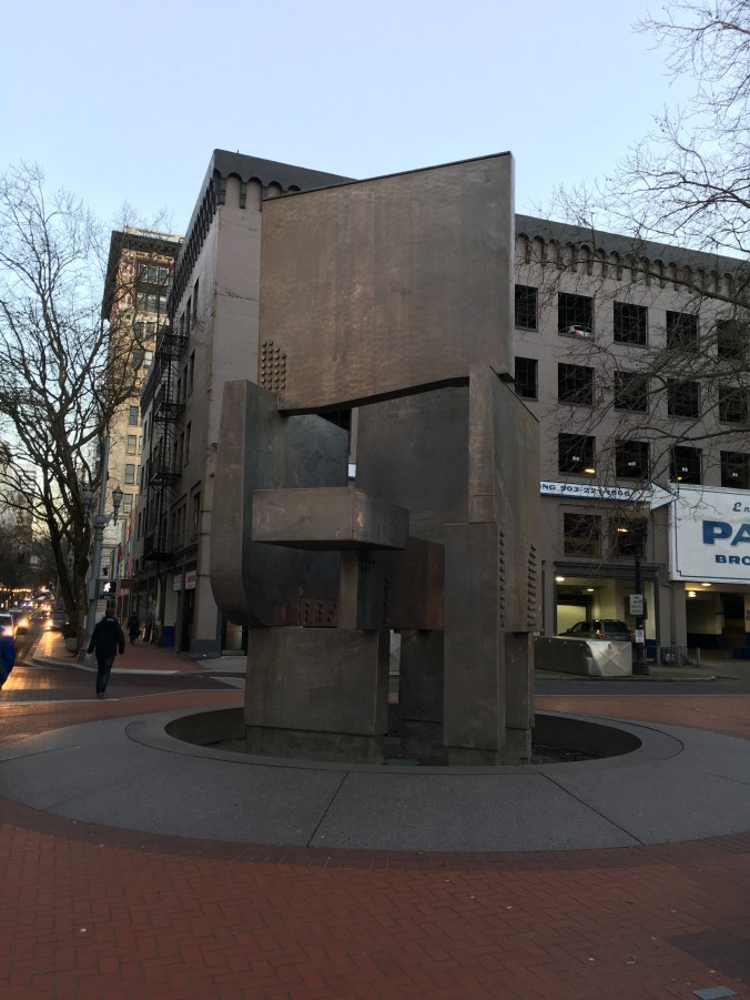 Fountain, untitled sculpture by Lee Kelly