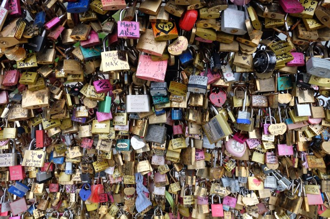 Love locks on Pont Neuf