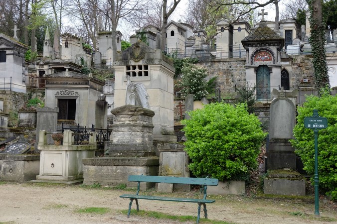 Père Lachaise Cemetery