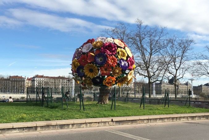 Flower Tree sculpture