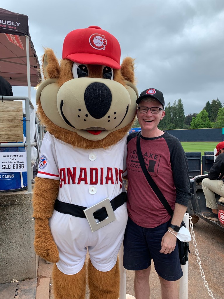 Meeting Bob Brown Bear at Vancouver Canadians game