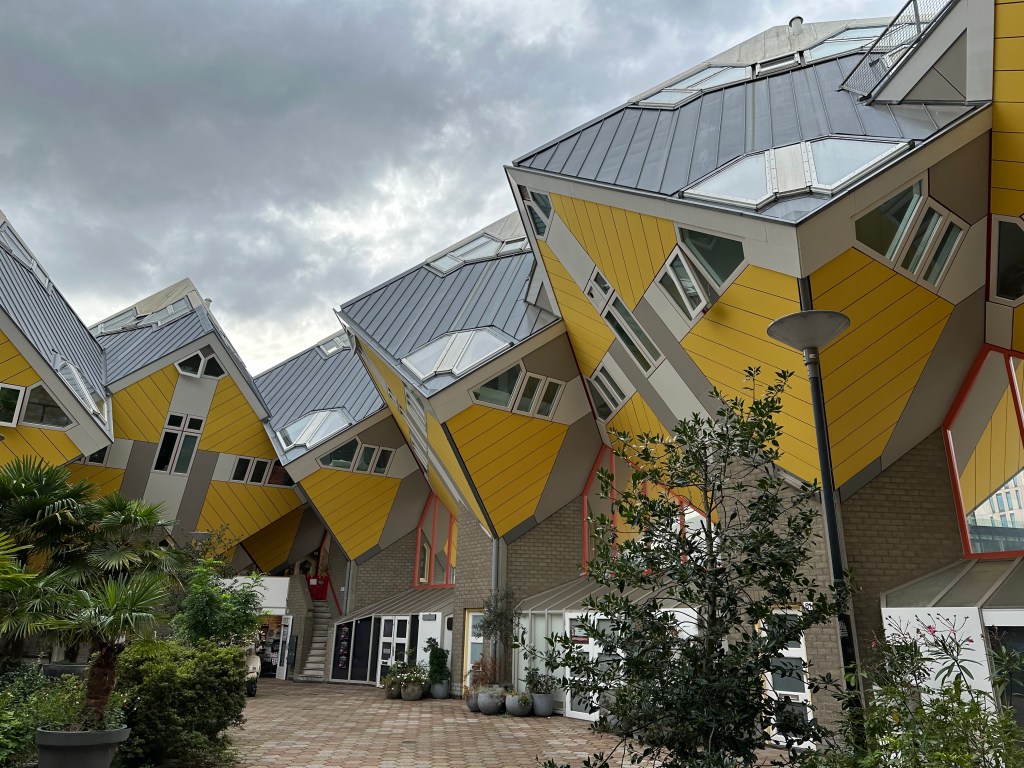 Kijk-Kubus Museum-house