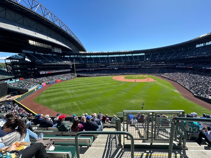 Mariners-Reds game in Seattle