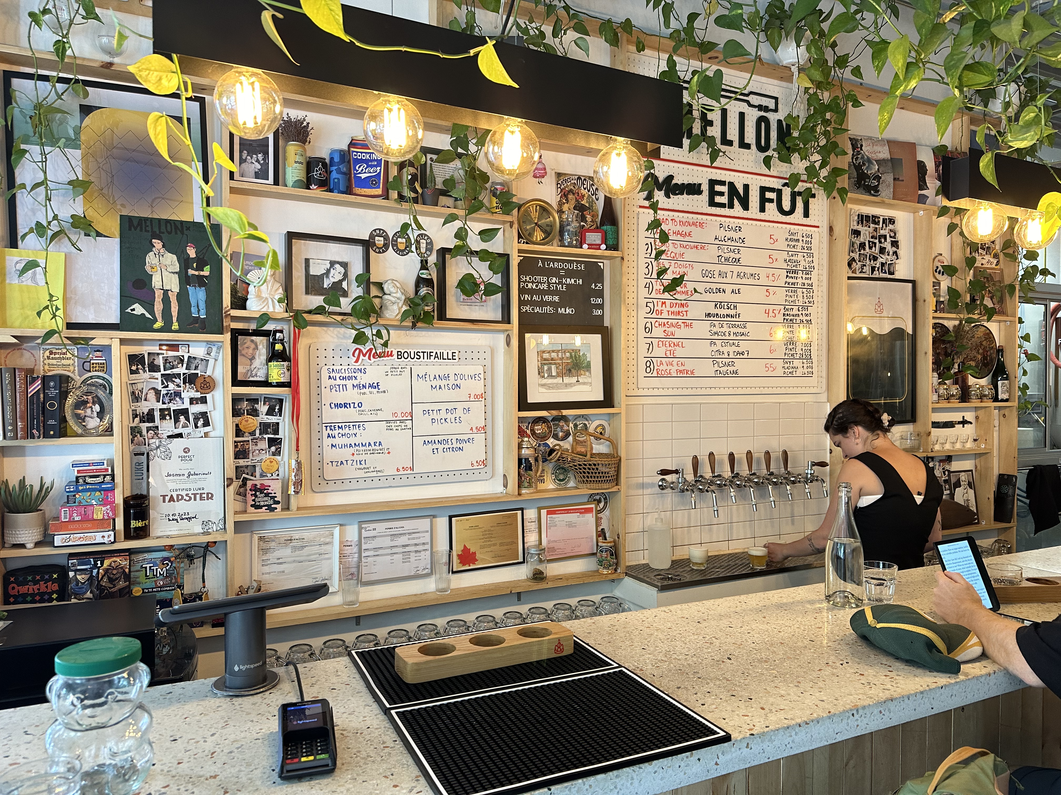 Mellon Brasserie in Montreal