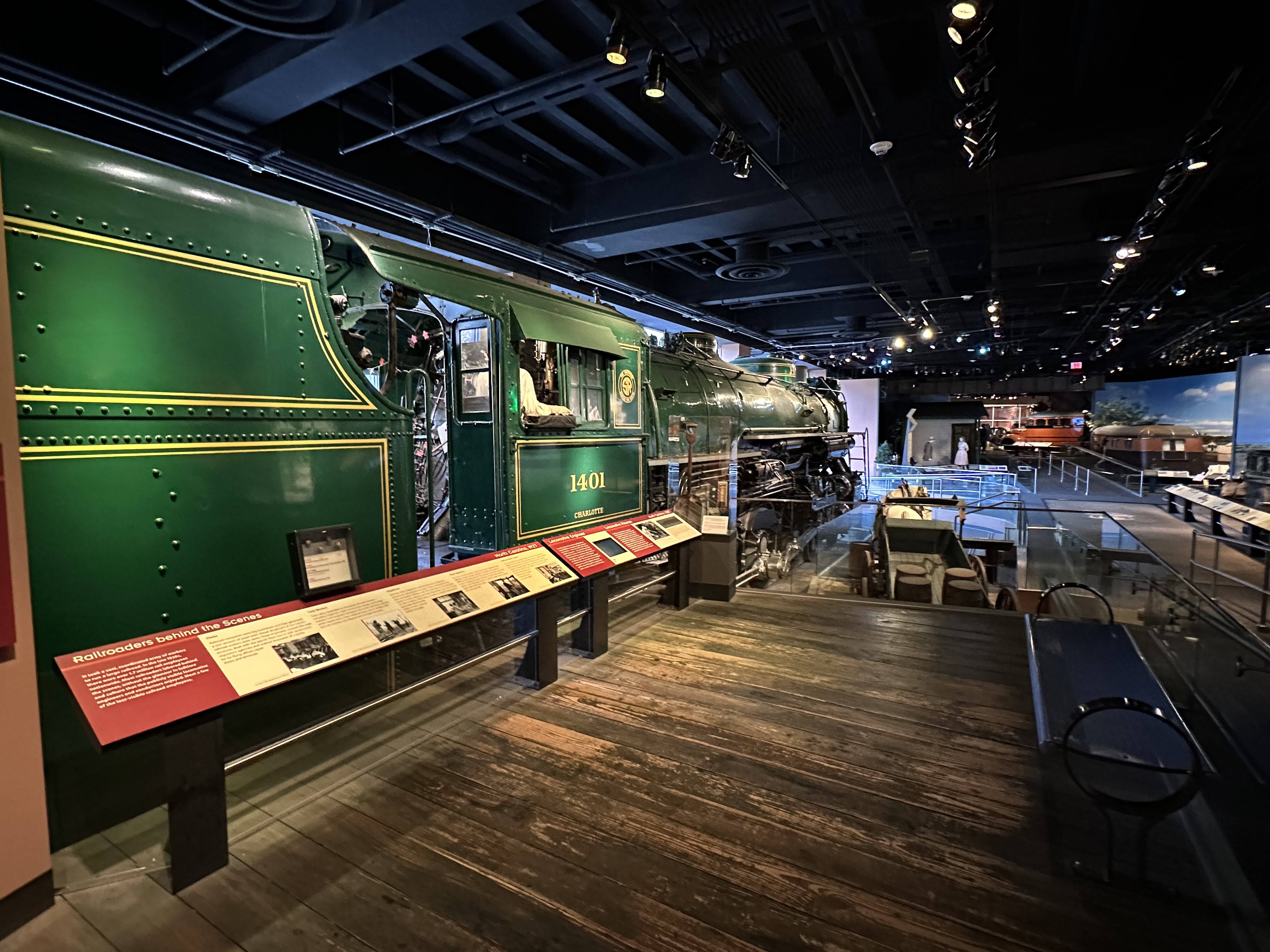 Exploring the Smithsonian National Museum of American History