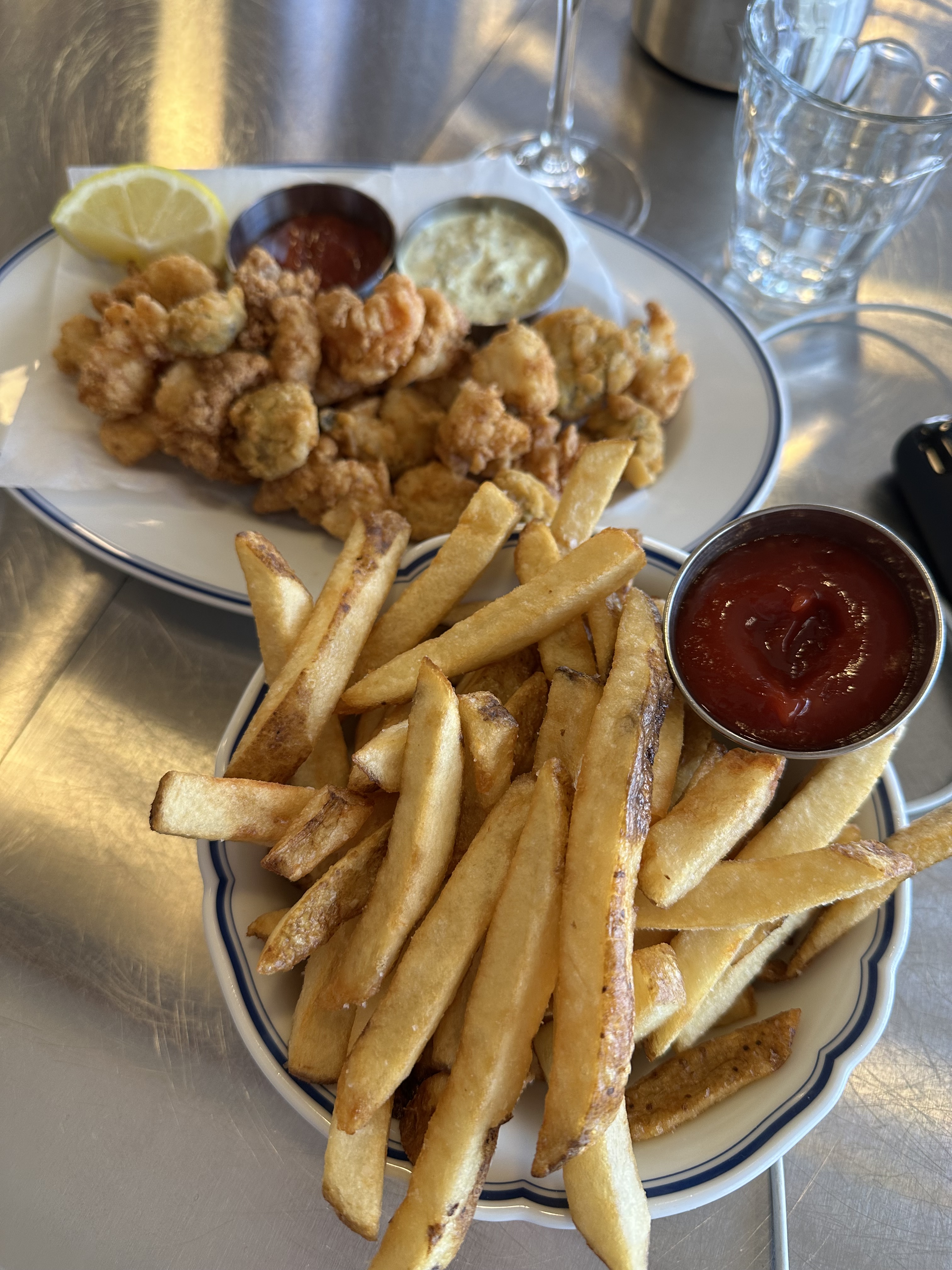 Dinner at Bar Clams in Toronto