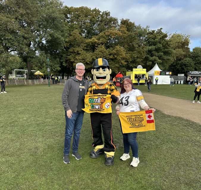 Meeting the Pittsburgh Steelers mascot Steely McBeam in Dublin